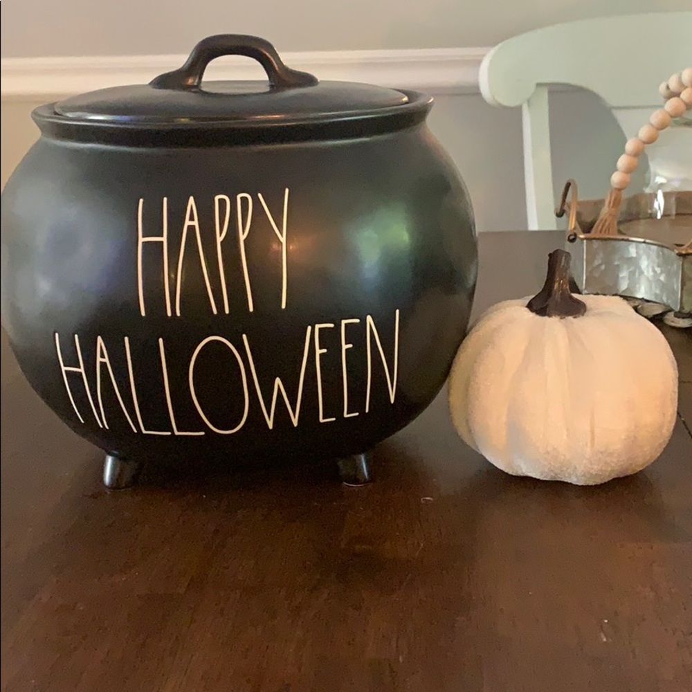 Rae Dunn HAPPY HALLOWEEN canister